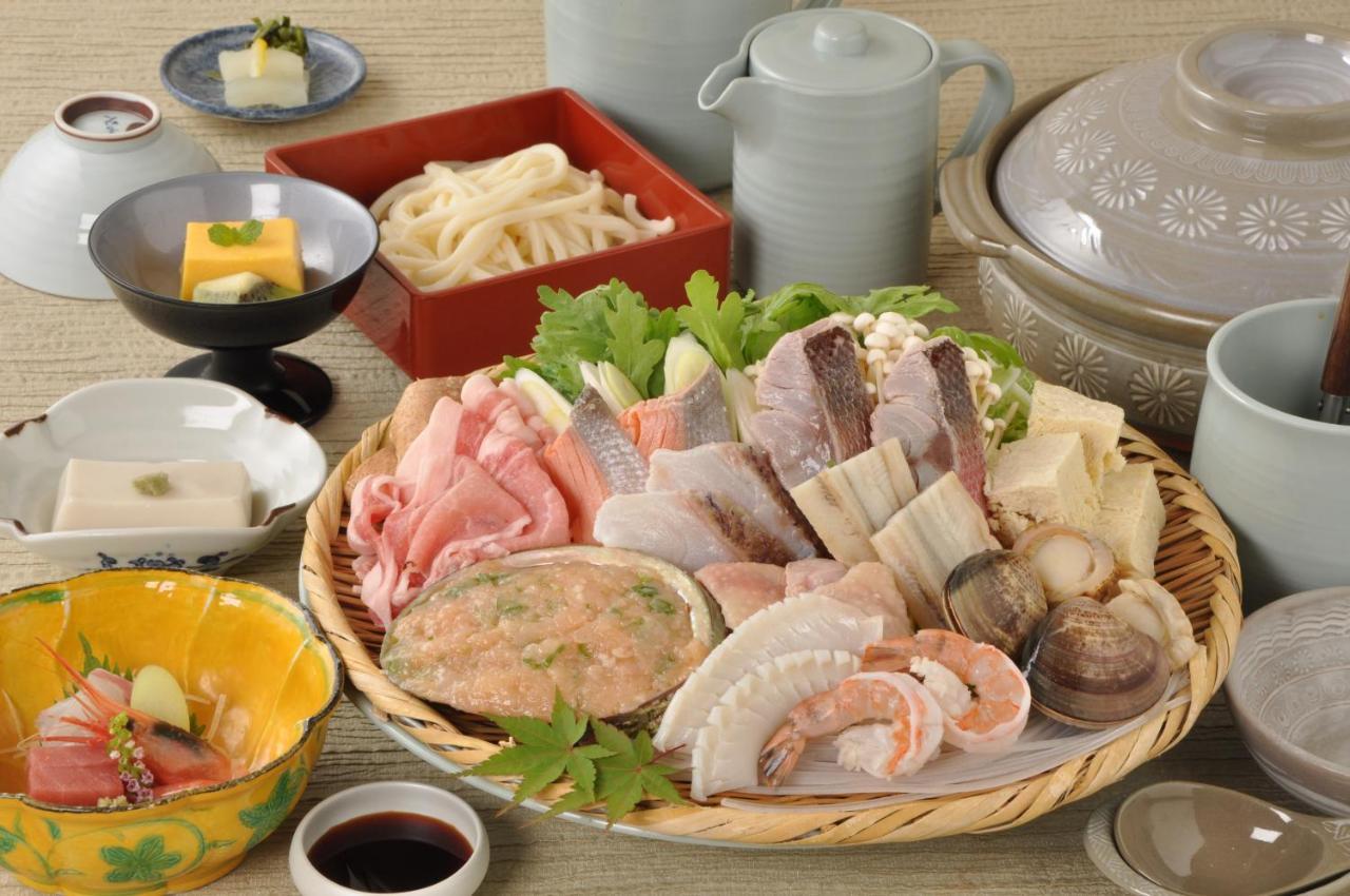Okumizuma Onsen Hotel Kaizuka Екстериор снимка