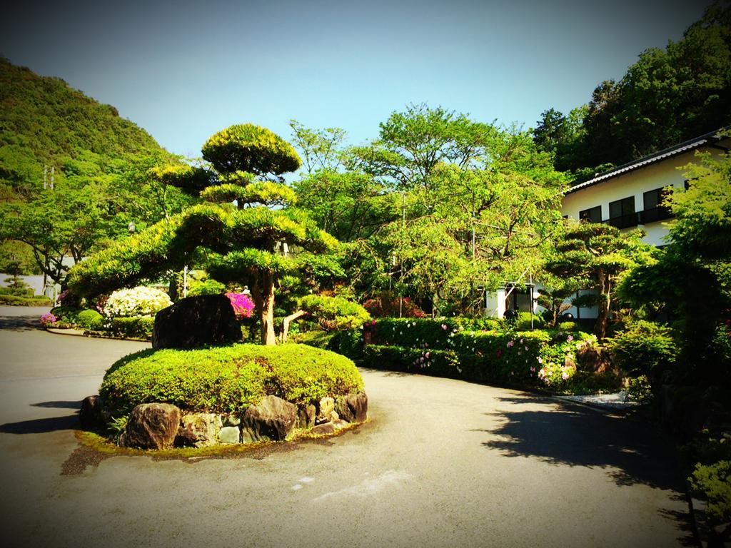Okumizuma Onsen Hotel Kaizuka Екстериор снимка