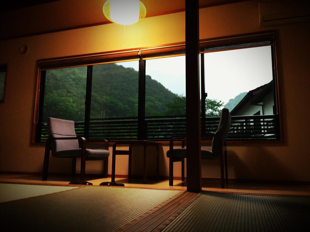 Okumizuma Onsen Hotel Kaizuka Екстериор снимка