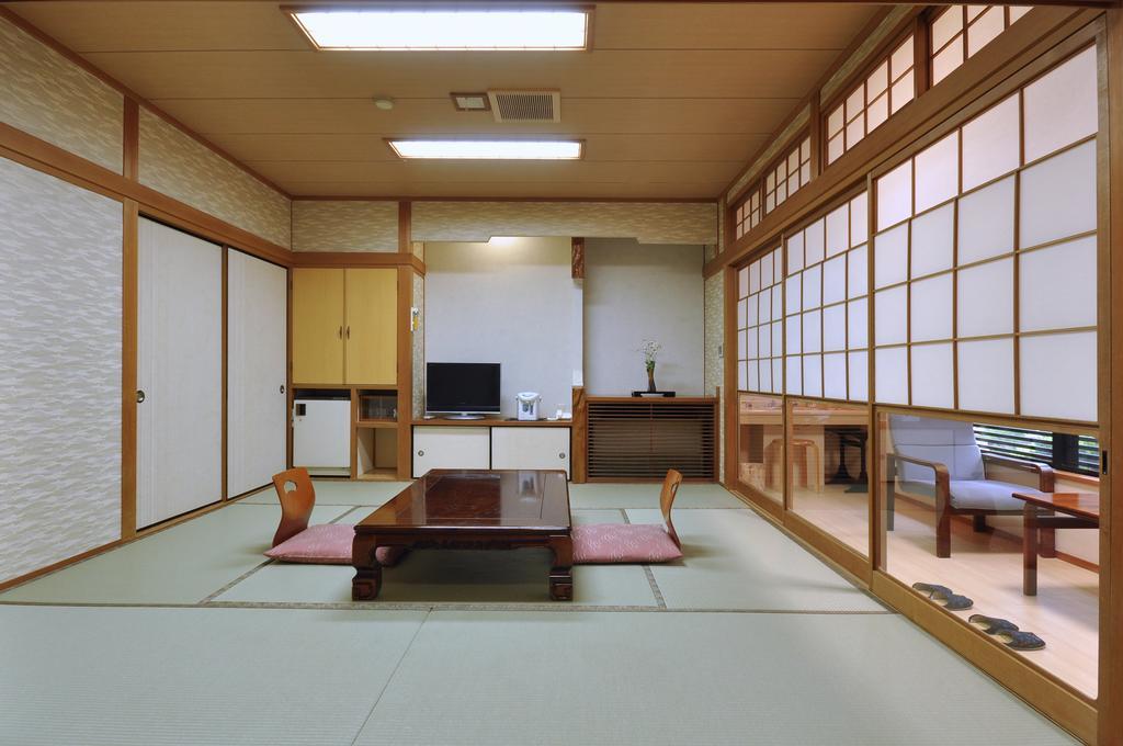 Okumizuma Onsen Hotel Kaizuka Екстериор снимка